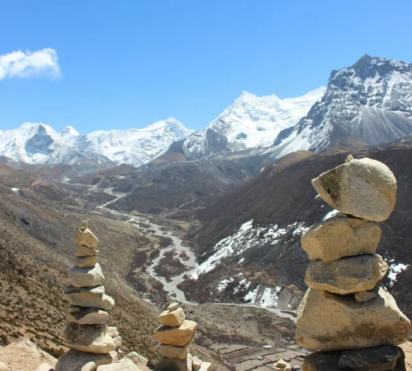 View from climbers’ memorial looking toward Dingboche on the route to Lobuche