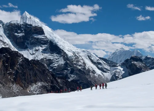 Cho La Pass Trek